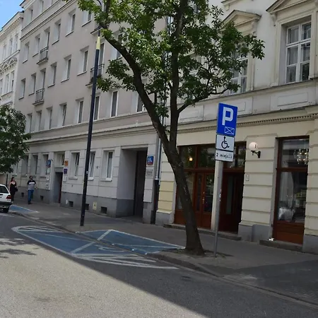 Be My Guest - Hoza - Pkin Super Centrum Metro Wi-fi * Warsaw