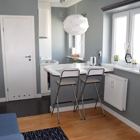 Be My Guest - Hoza - Pkin Super Centrum Metro Wi-fi Warsaw