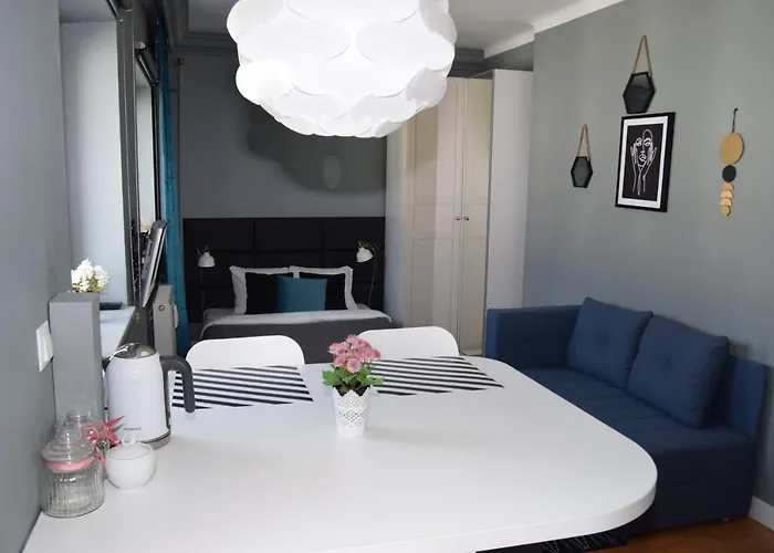 Be My Guest - Hoza - Pkin Super Centrum Metro Wi-fi Apartment Warsaw