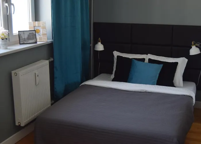 Be My Guest - Hoza - Pkin Super Centrum Metro Wi-fi Apartment